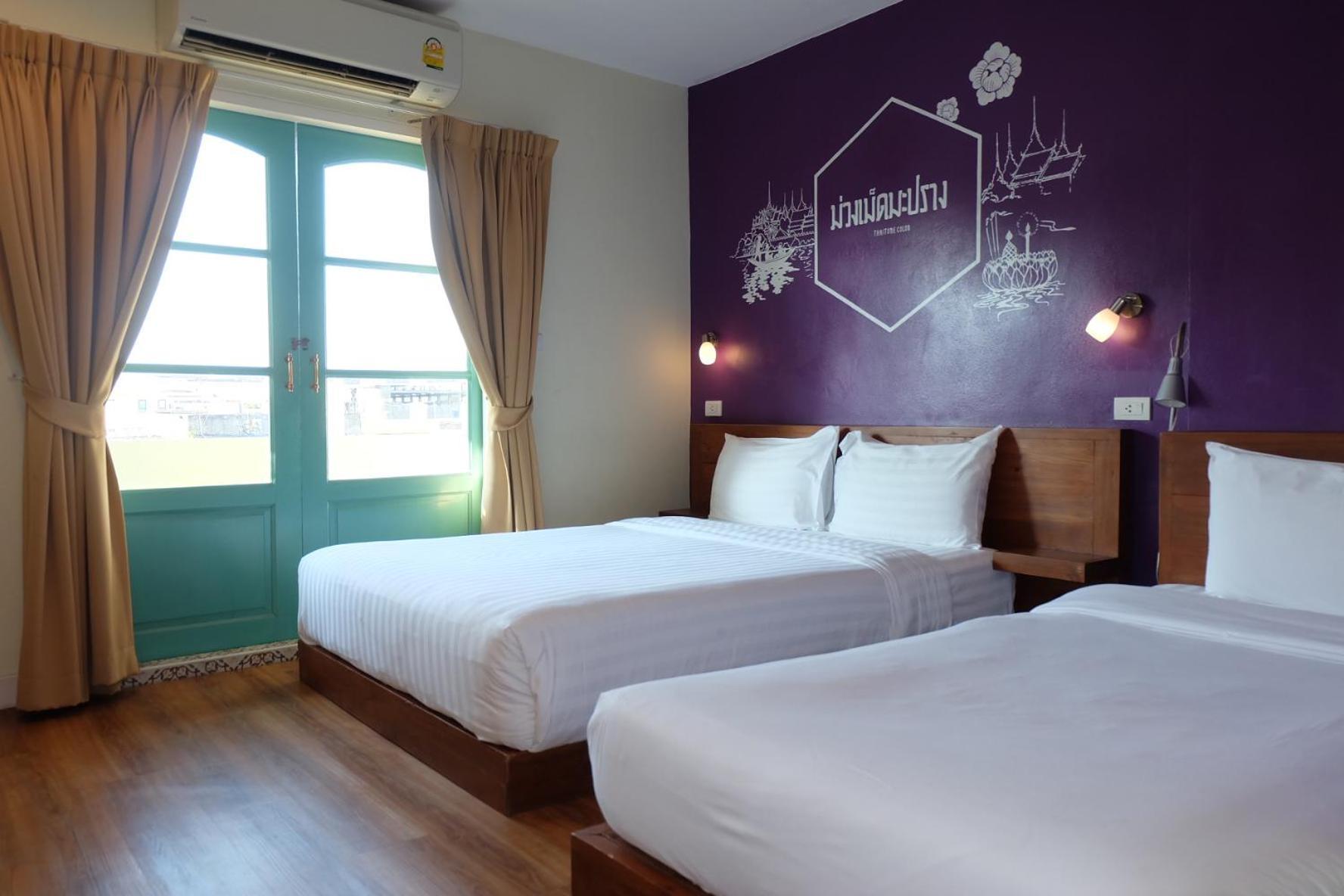 Siri Poshtel Bangkok Hostel Екстериор снимка