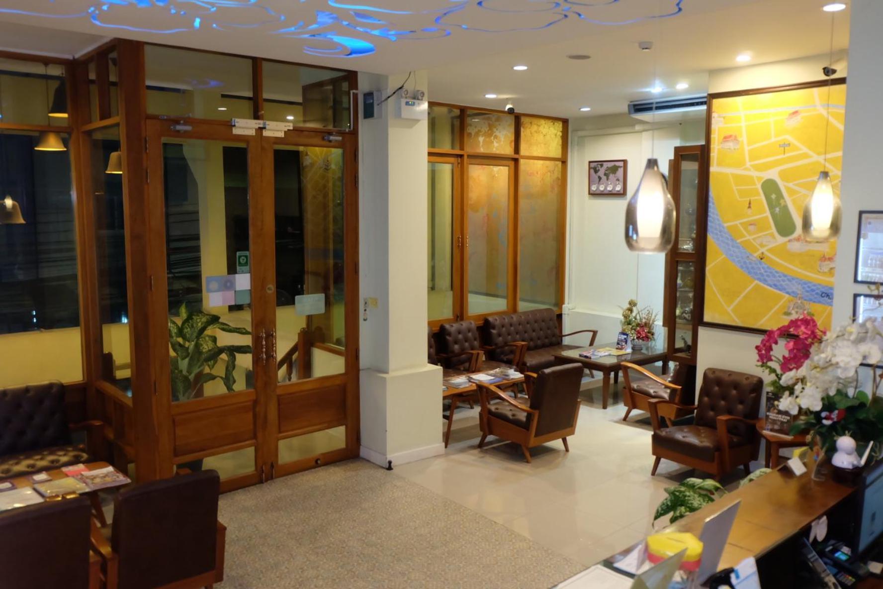 Siri Poshtel Bangkok Hostel Екстериор снимка