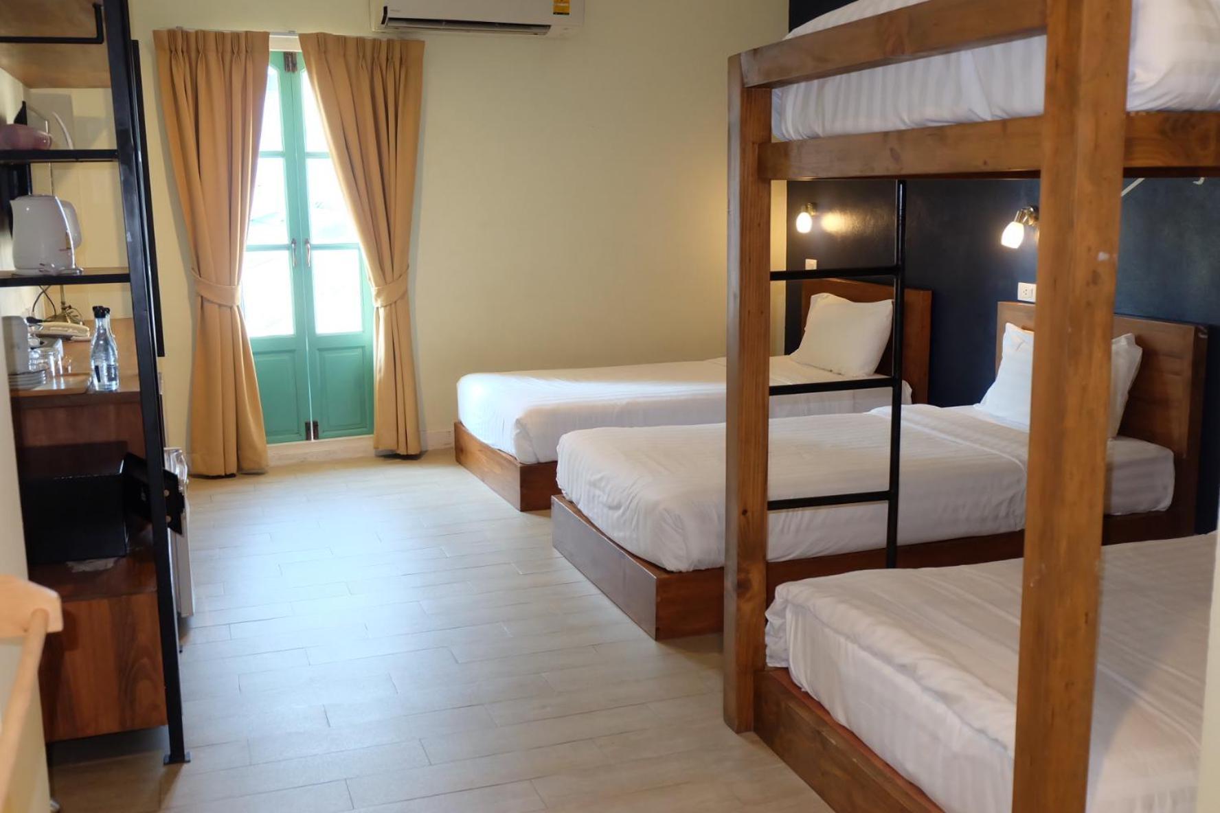 Siri Poshtel Bangkok Hostel Стая снимка
